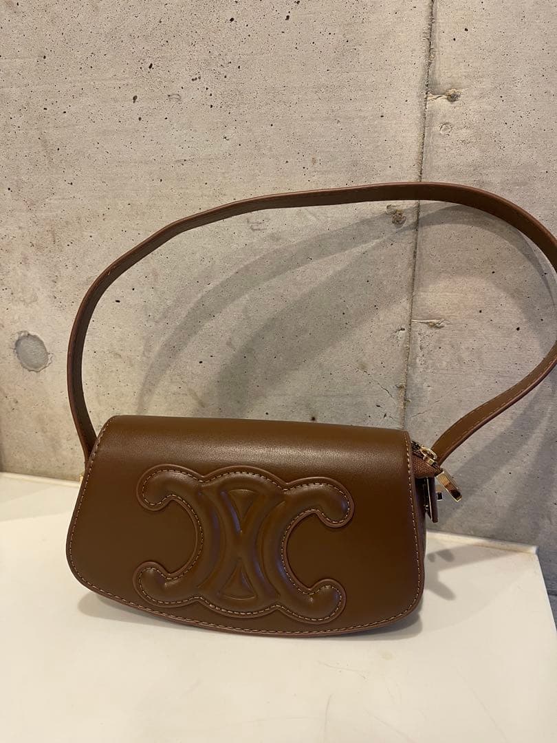 CELINE ノベルティショルダーバッグ