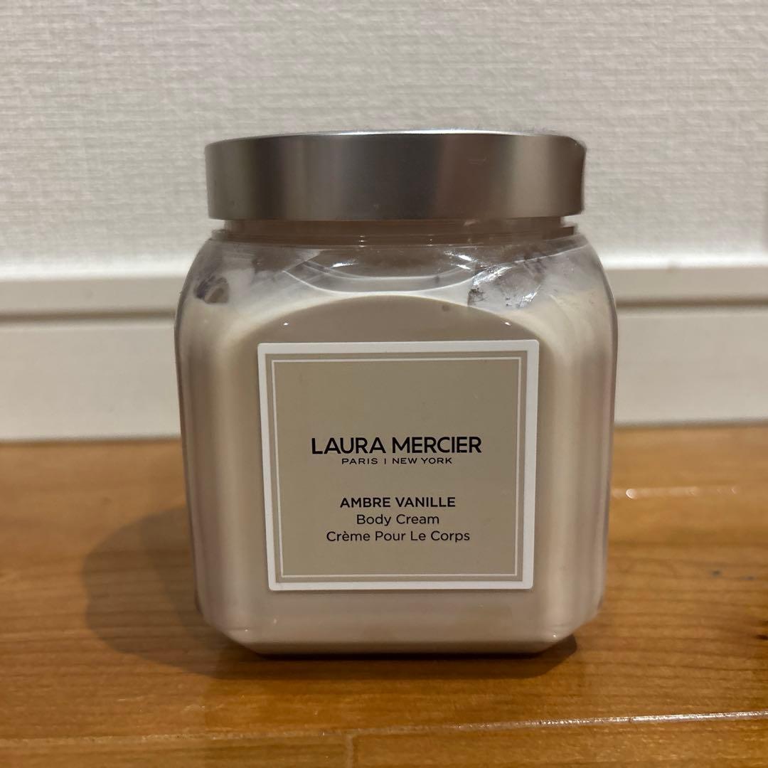 LAURA MERCIER アンバーバニラ ボディクリーム 300g