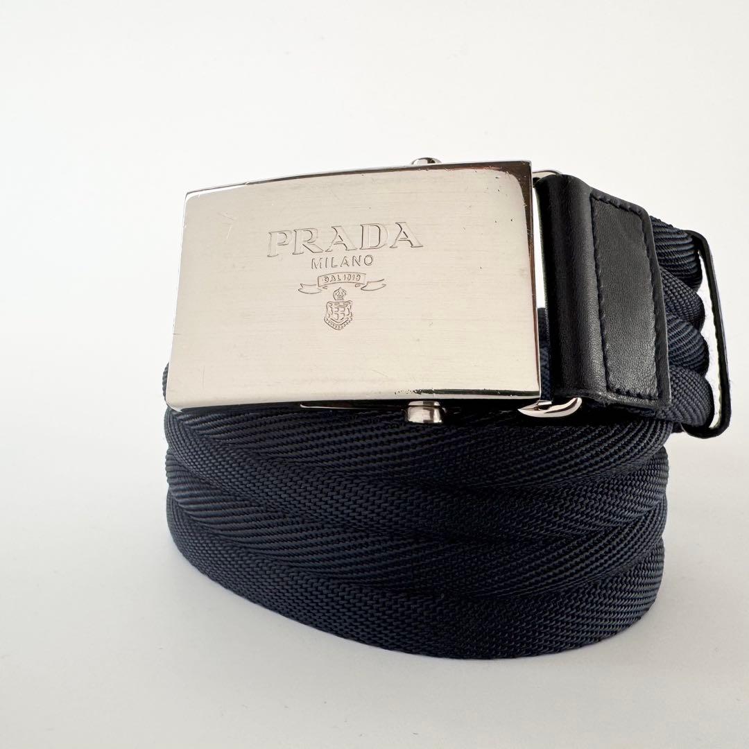 【美品】プラダ ガチャベルト ロゴバックル シルバー金具 フリーサイズ ネイビー