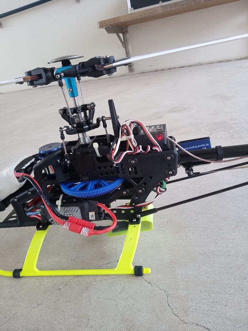 ワルケラV450D03 電動ヘリコプター アルミケース付き、おまけ付（写真