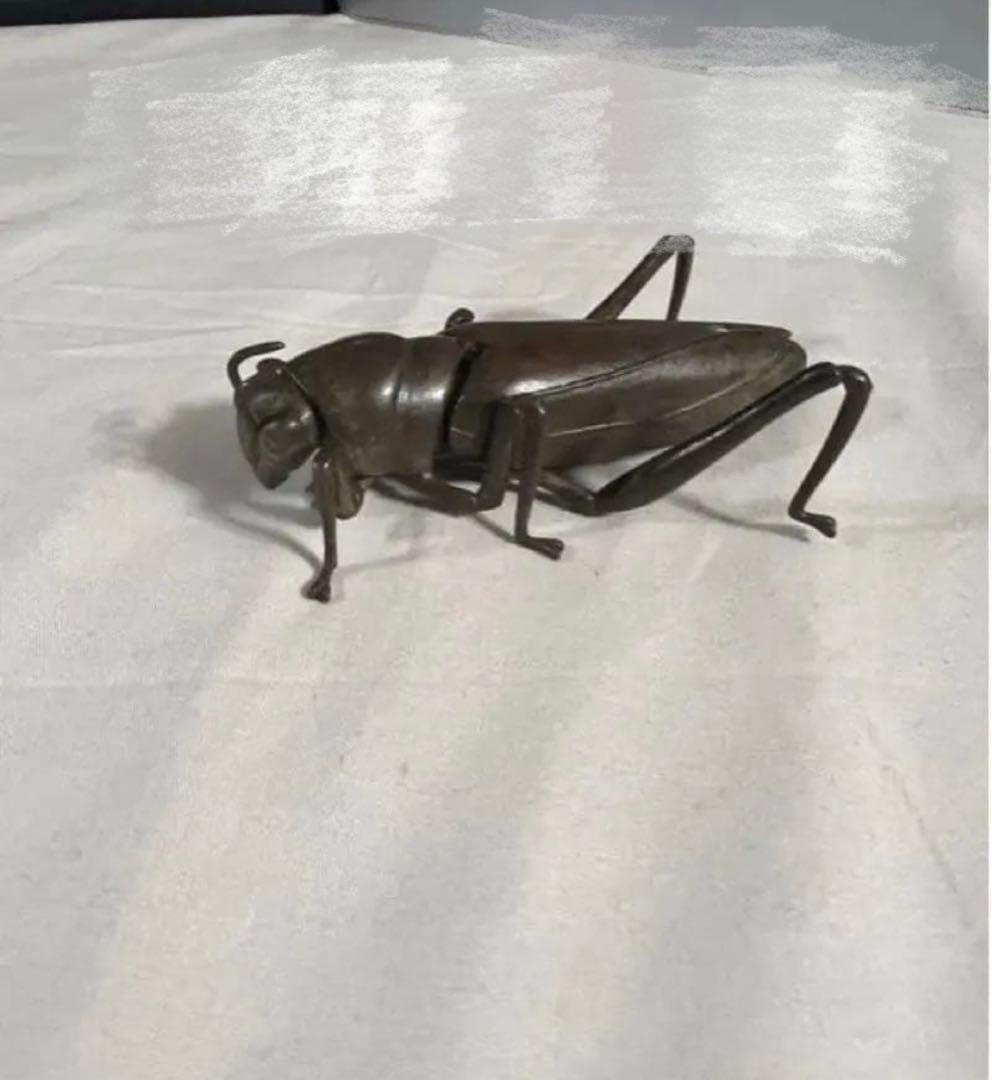 古銅自在バッタ置物 長約8CM