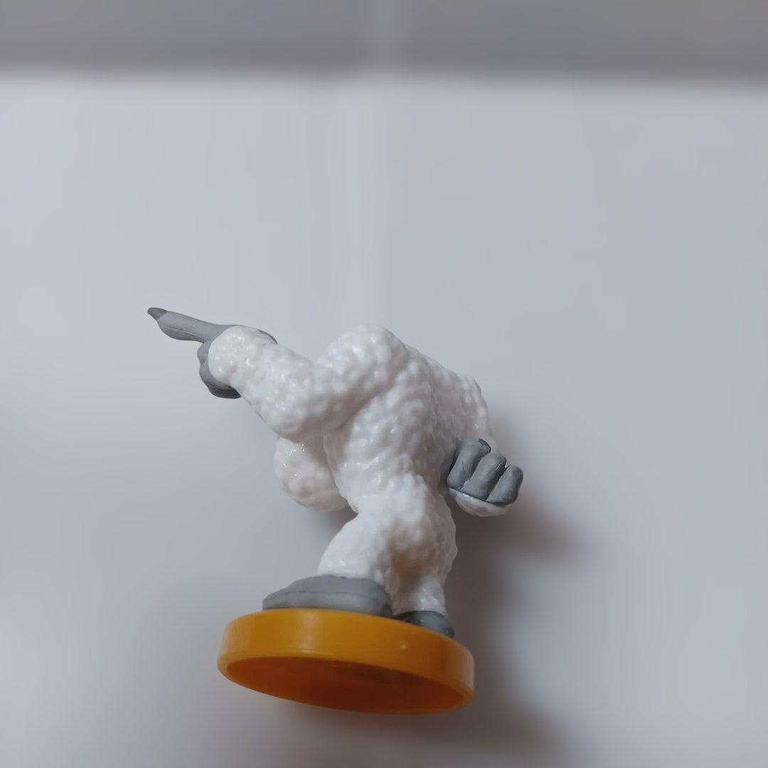 アナと雪の女王 雪男イエティ フィギュア 指差し - メルカリ