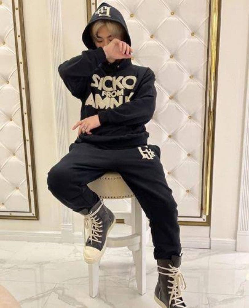 Amnjx 平本蓮 パーカー - メルカリ