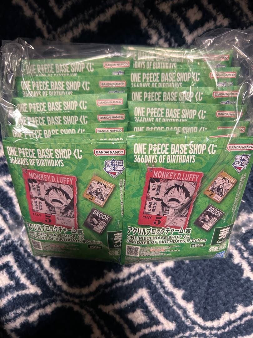 ONE PIECE BASE SHOP くじ アクリルブロックチャーム 16枚