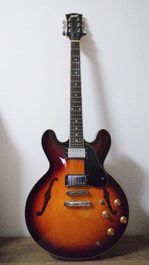 【入手困難】BLITS by Aria Pro II BES-STD（SB）