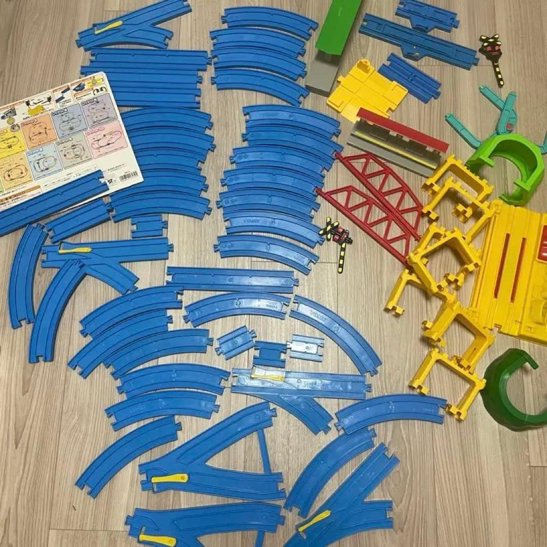 プラレール まとめ売り（2セット分） - メルカリ