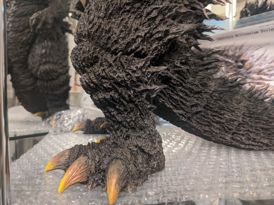 T'sFacto ゴジラ ミレニアムデザインver.Ⅱ 顔周辺改造 完成品 - メルカリ