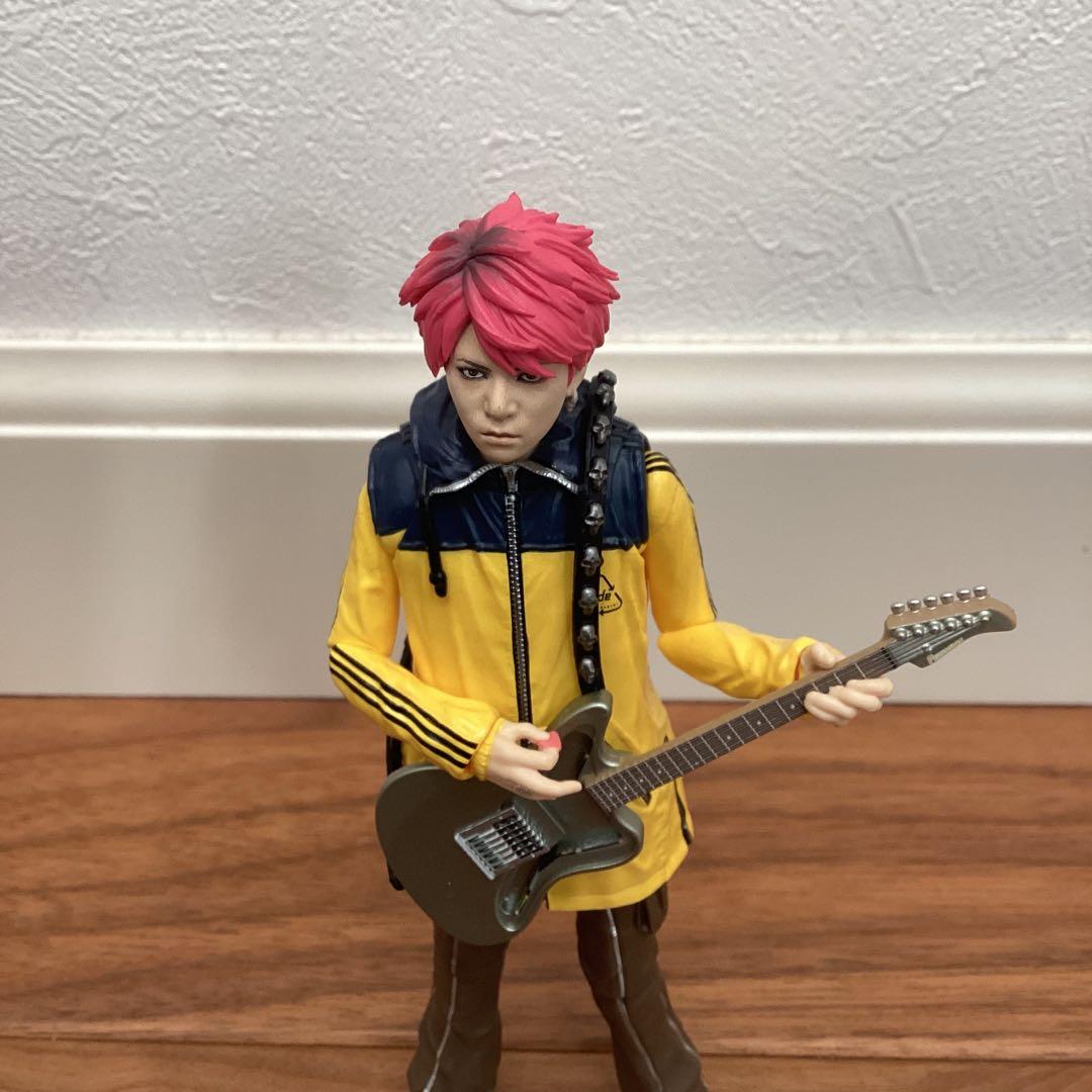 hideフィギュアS.H.Figuarts ROCKET DIVE