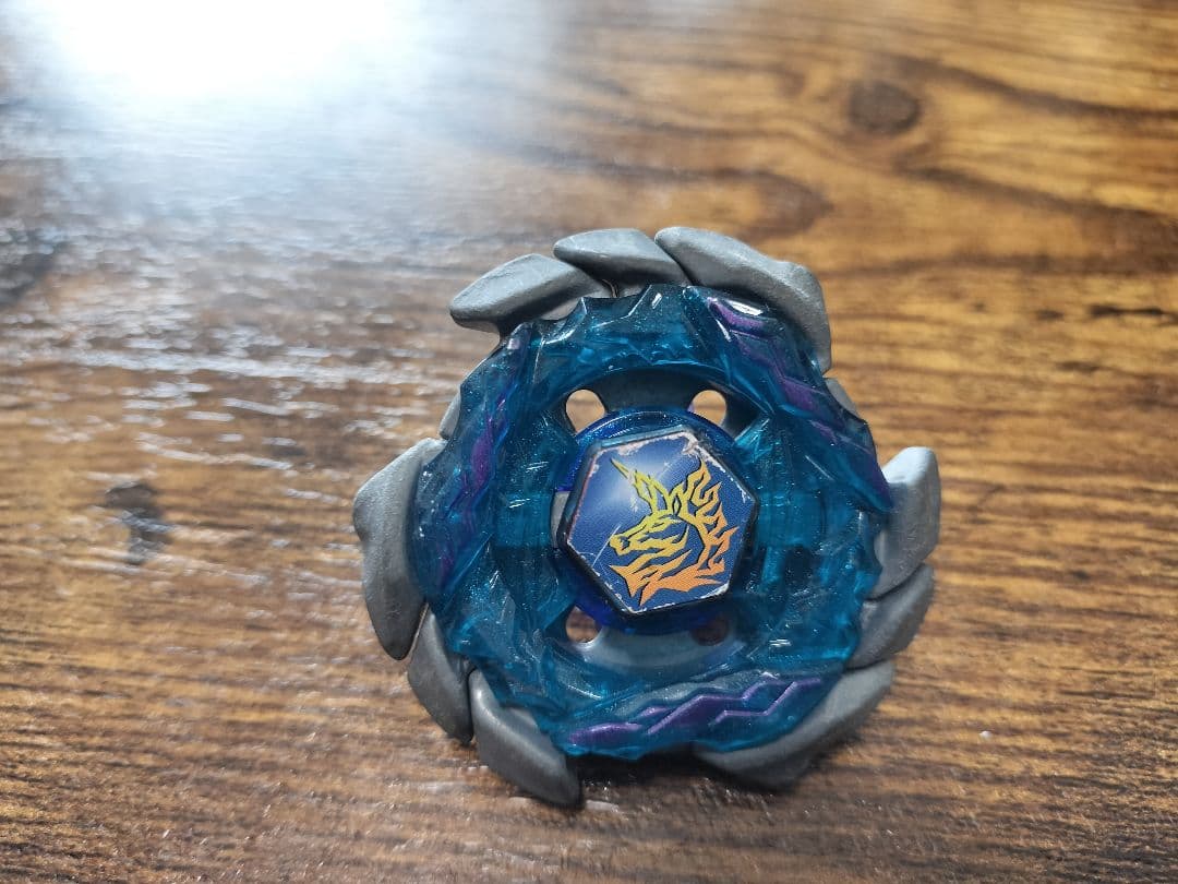 ヨ*ル様 ブリッツユニコルノ 100rsf メタルファイトベイブレード ビッグバンペガシスVSブリッツユニコルノ メタルファイトベイブレード