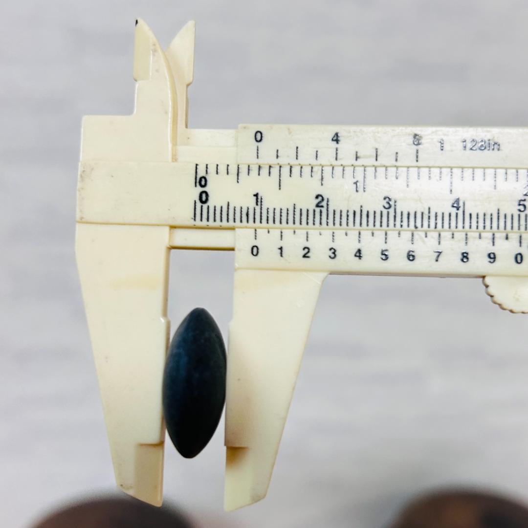 蛤碁石(月印) 那智黒石 32～33号 白180個 + 黒181個 囲碁 - メルカリ