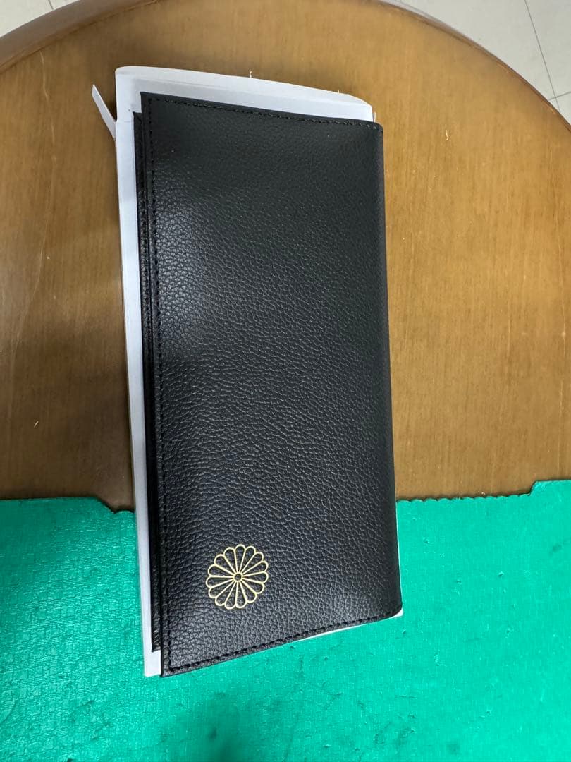皇居 限定 長財布 黒　東御苑 本丸 売店 本革 ブラック 折り財布