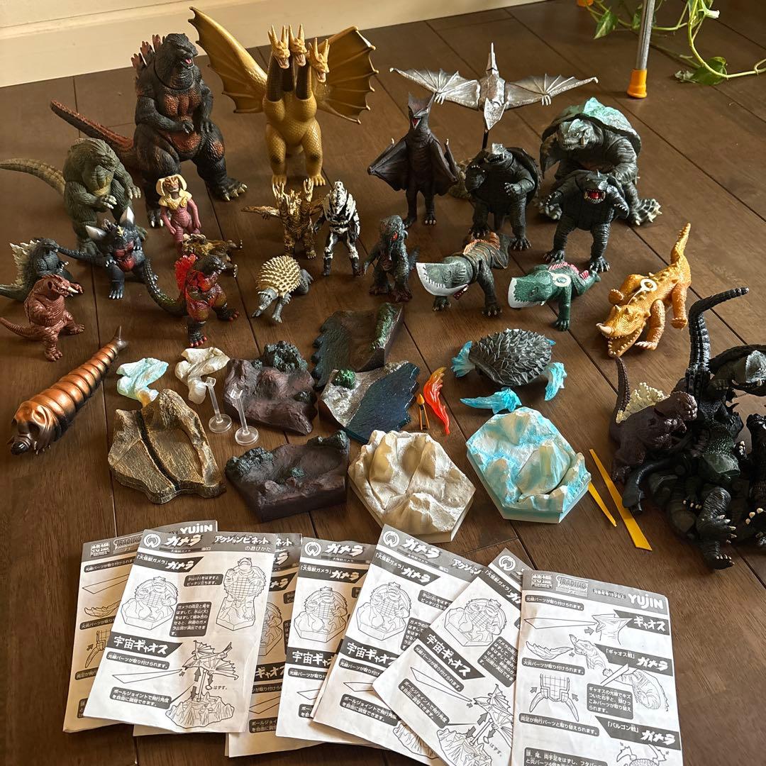 特撮フィギュアセット(ジャンク入り) JUNK HEAD フィギュアマスコット17体セットならaruBuy（あるばい。）