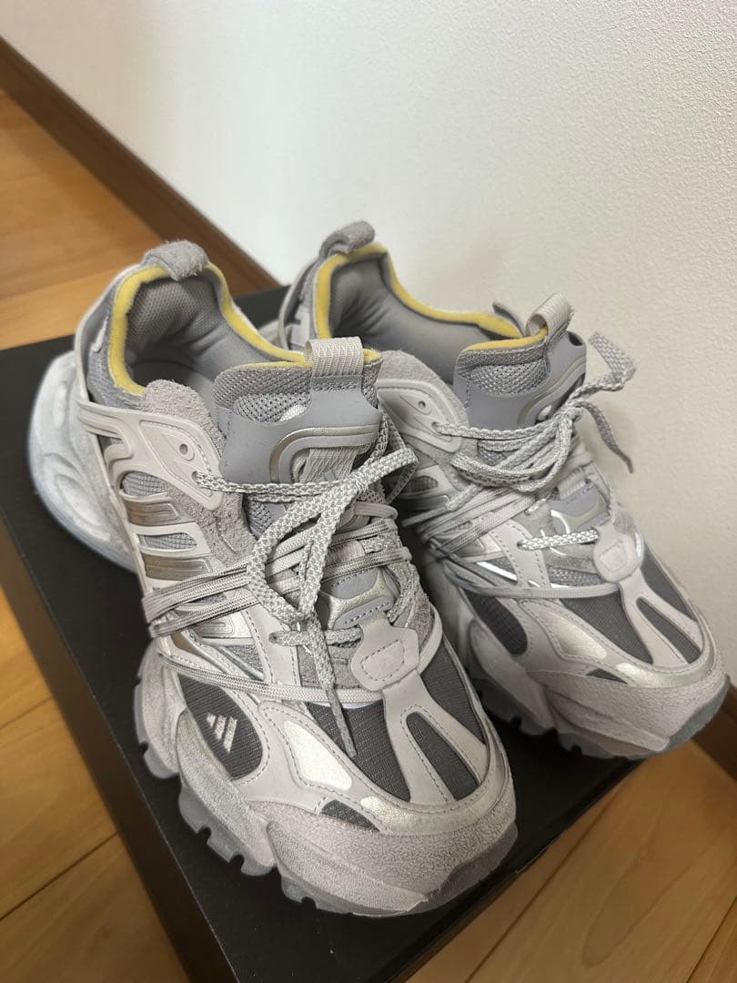 靴 adidas XLG runner deluxe