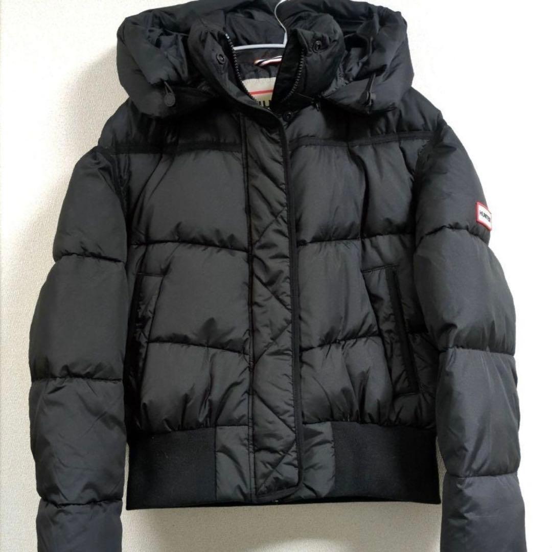 ブラック フード付き ダウンジャケット