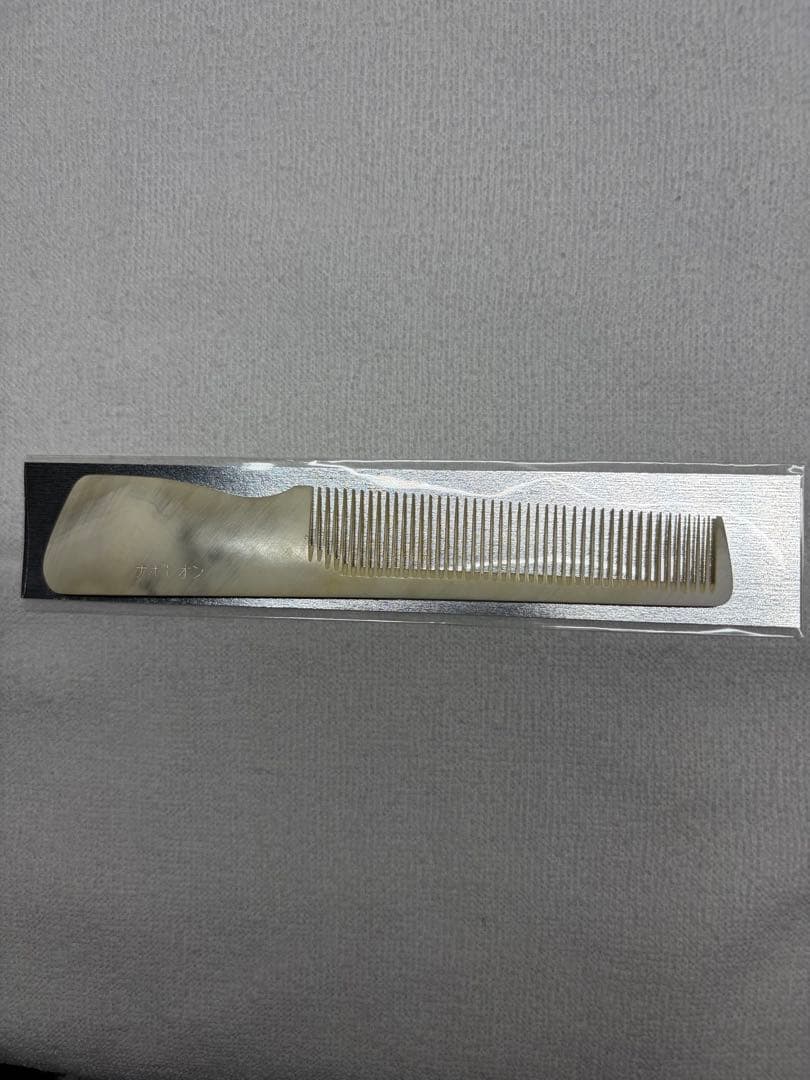 【最終値下げ】理容ナポレオン　水牛直刃ぐし　薄型ぼかし用 小サイズ