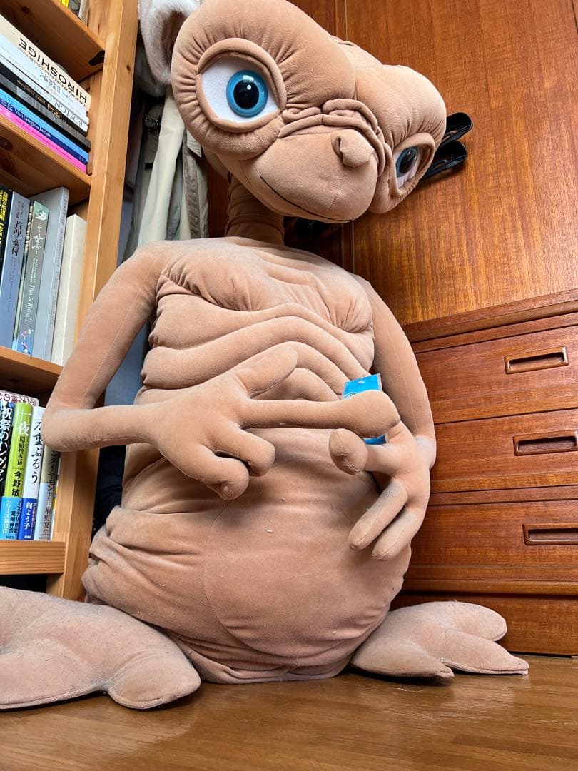 E.T. ぬいぐるみ 巨大　トイザらス42in 約110cm