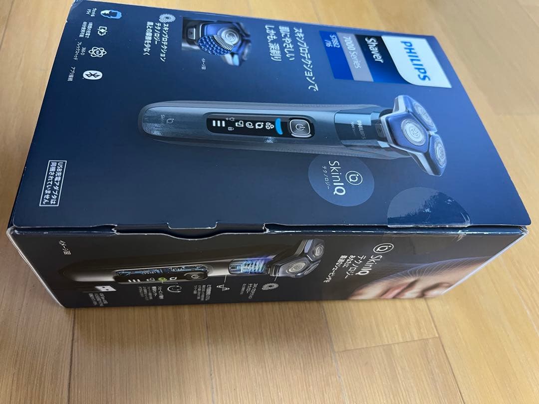 Philips shaver 7000 Series S7882/16未使用 - メルカリ