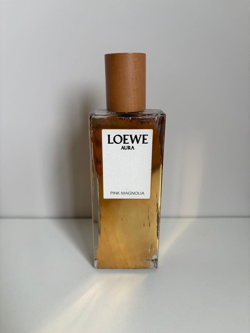LOEWE AURA PINK MAGNOLIA 香水 - メルカリ