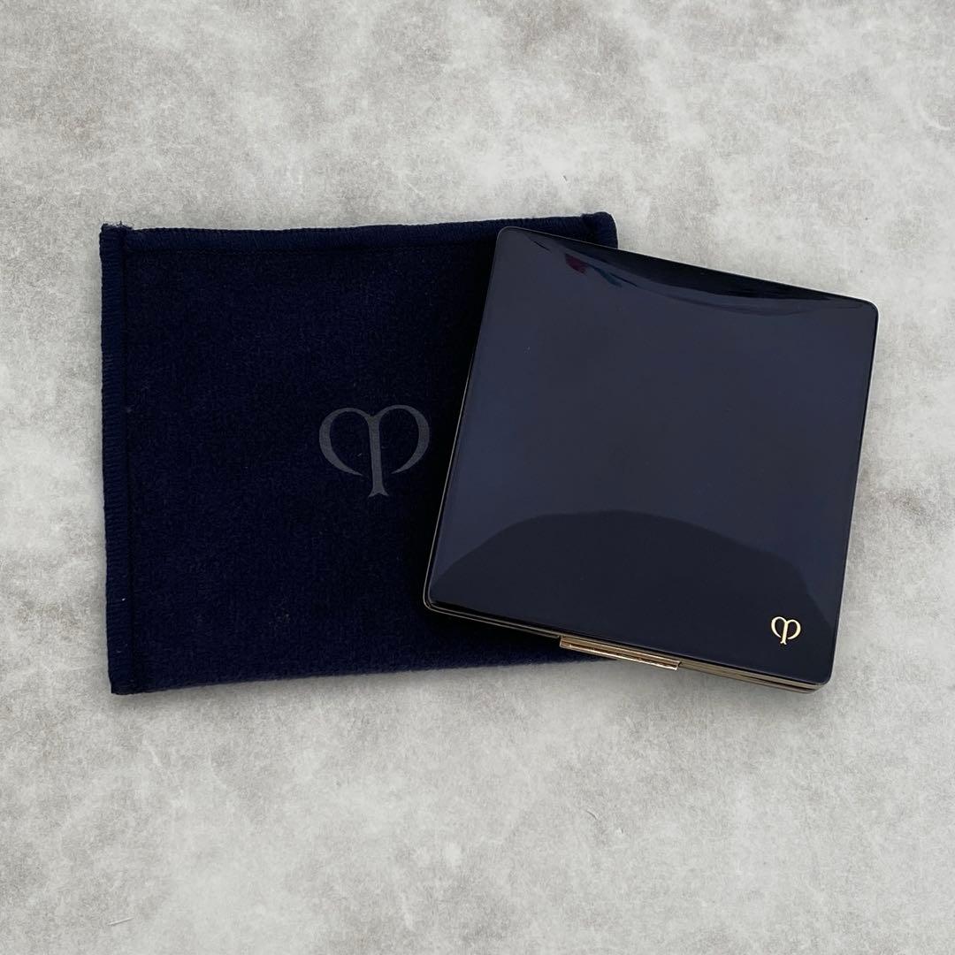 クレドポーボーテ プードルコンパクトエサンシエルn エレガントスリム