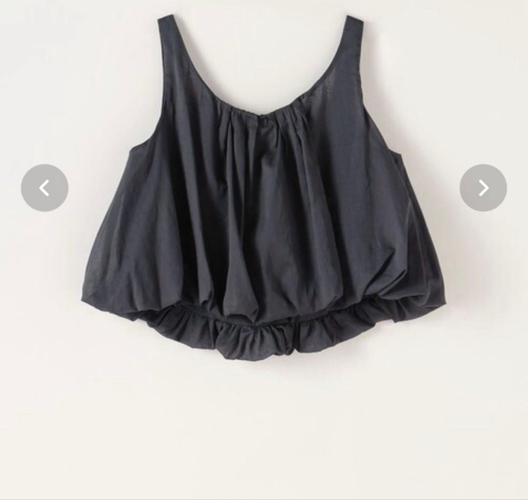 トップス AMOMENTO SHEER VOLUME CROP TOP