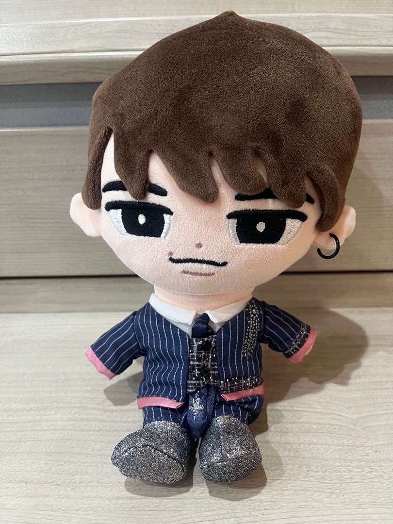 SnowMan すのチル BIGぬいぐるみ 渡辺翔太 - メルカリ