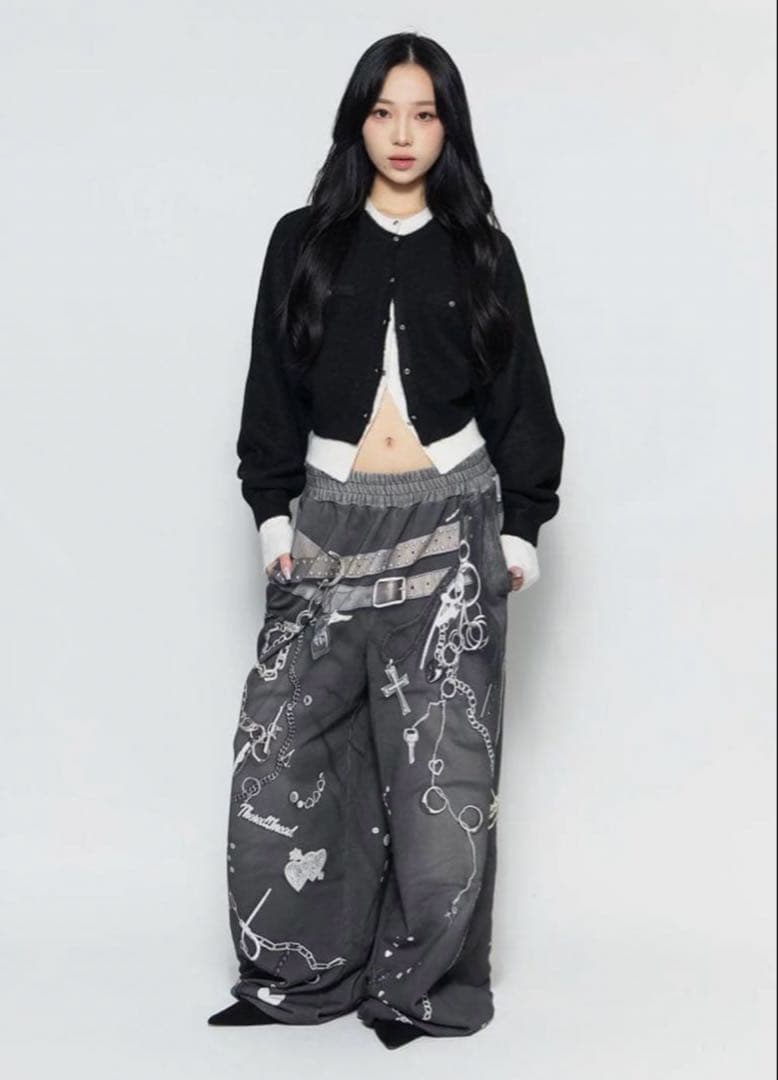 THEREDTHREAD S PRINT SWEAT2 TOYS - メルカリ