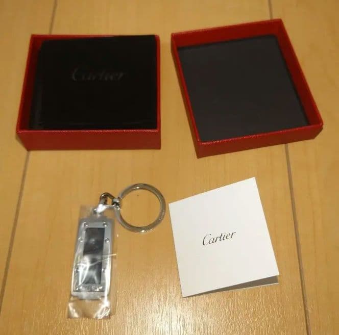 サントスドゥカルティエ　キーリング