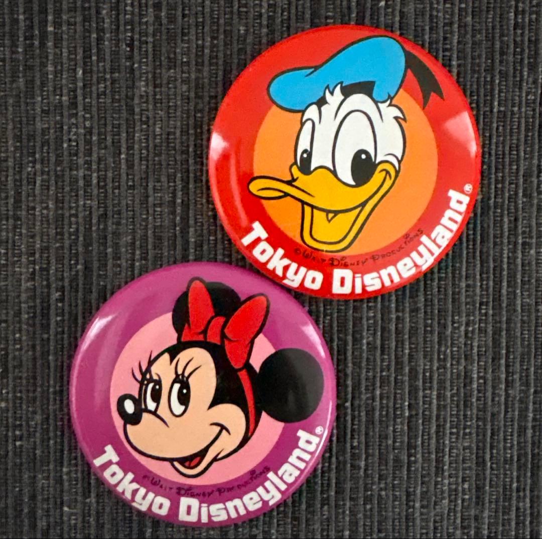 1980年代 東京ディズニーランド 缶バッジ2個セット - メルカリ