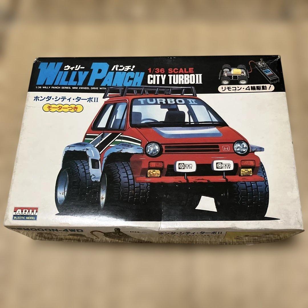 ARII PLASTIC MODELウィリーパンチ1/36スケールシティターボ