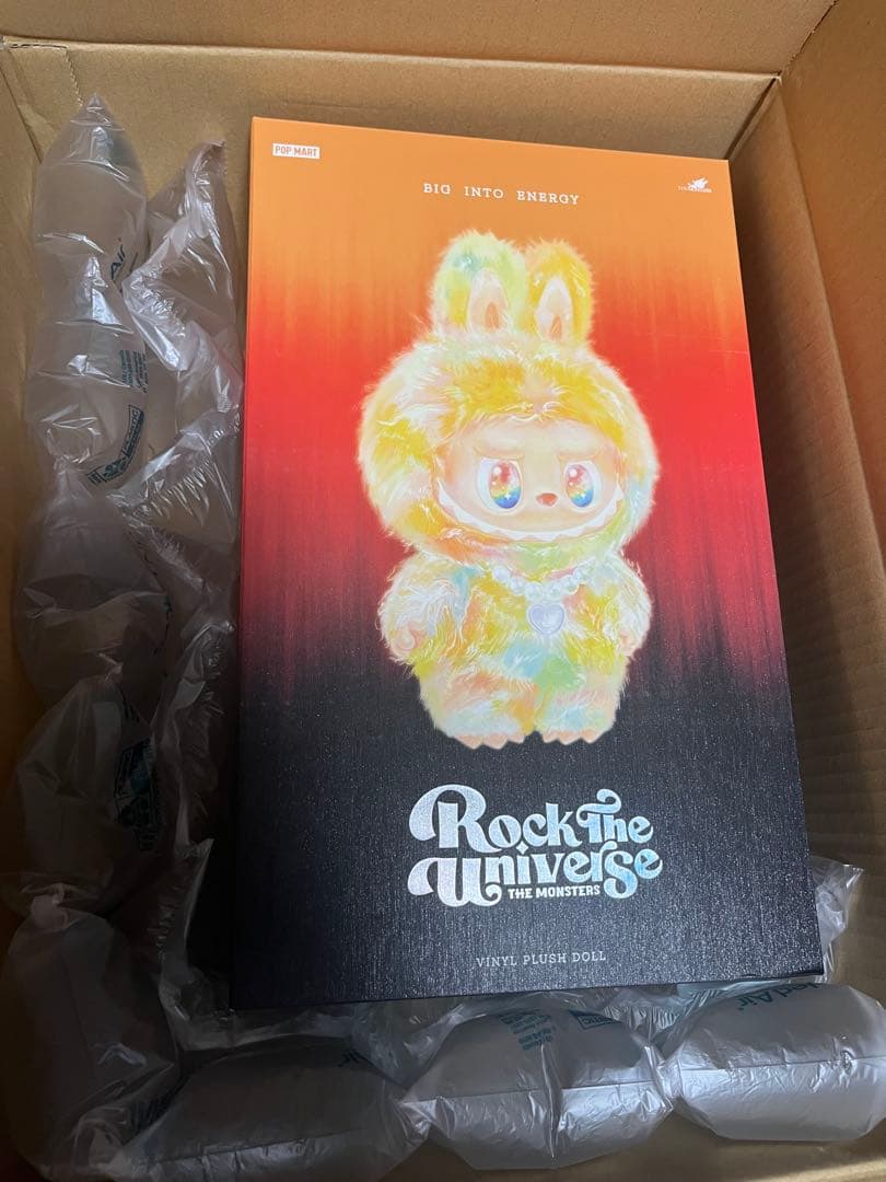 ラブブ Big into Energy ROCK THE UNIVERSE - メルカリ