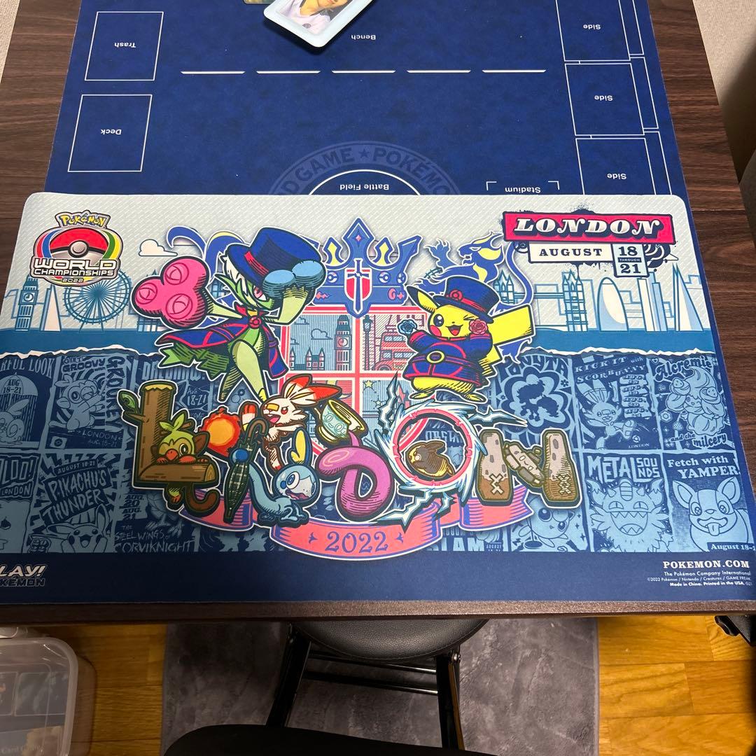 ロンドン2022 WCS ポケモンカードゲーム プレイマット - メルカリ