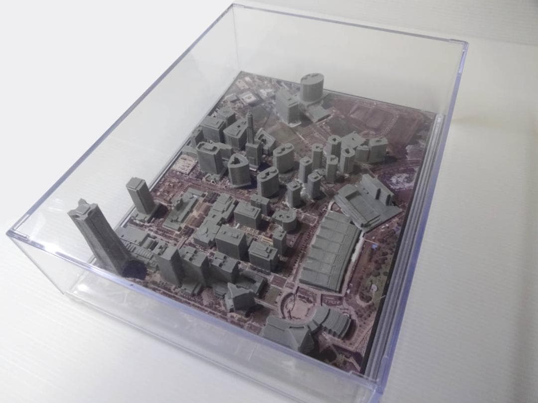 横浜みなとみらい　３D都市データを活用した都市模型　(透明ケース付)