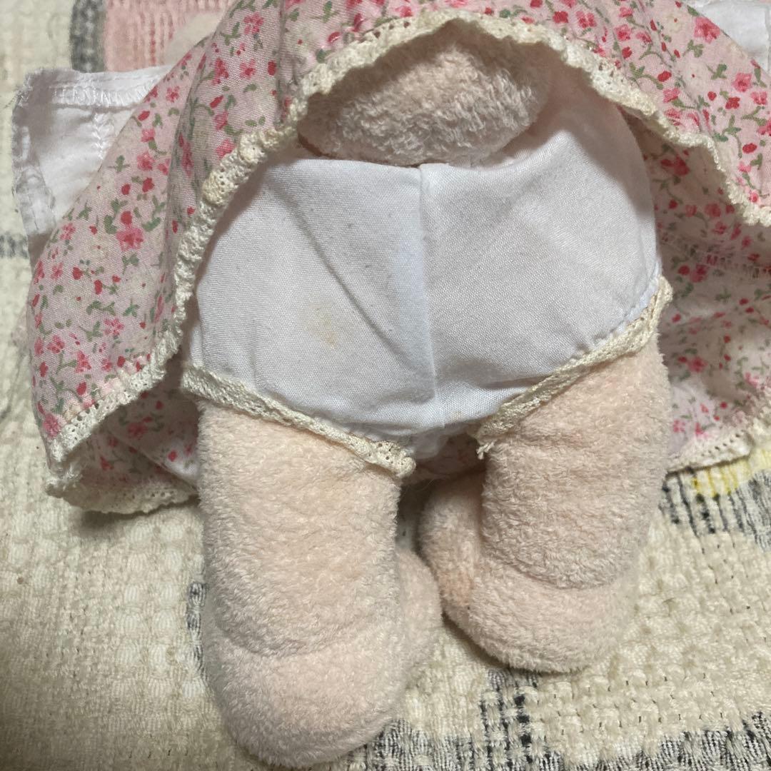 シルバニアファミリー みるくウサギ ぬいぐるみ Mサイズ 中古品 - メルカリ