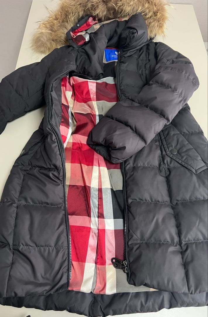 【美品】 ブルーレーベルクレストブリッジ　ダウンコート