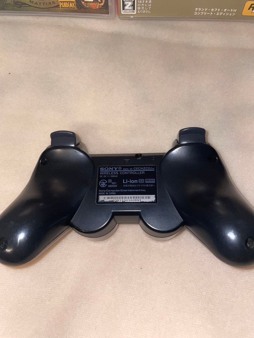 PS3 本体 (250GB)+ ソフト2本 + コントローラー - メルカリ