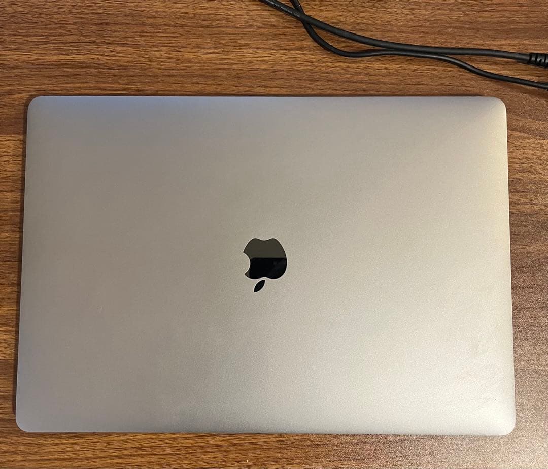 【ジャンク】MacBook pro 2018 15inch