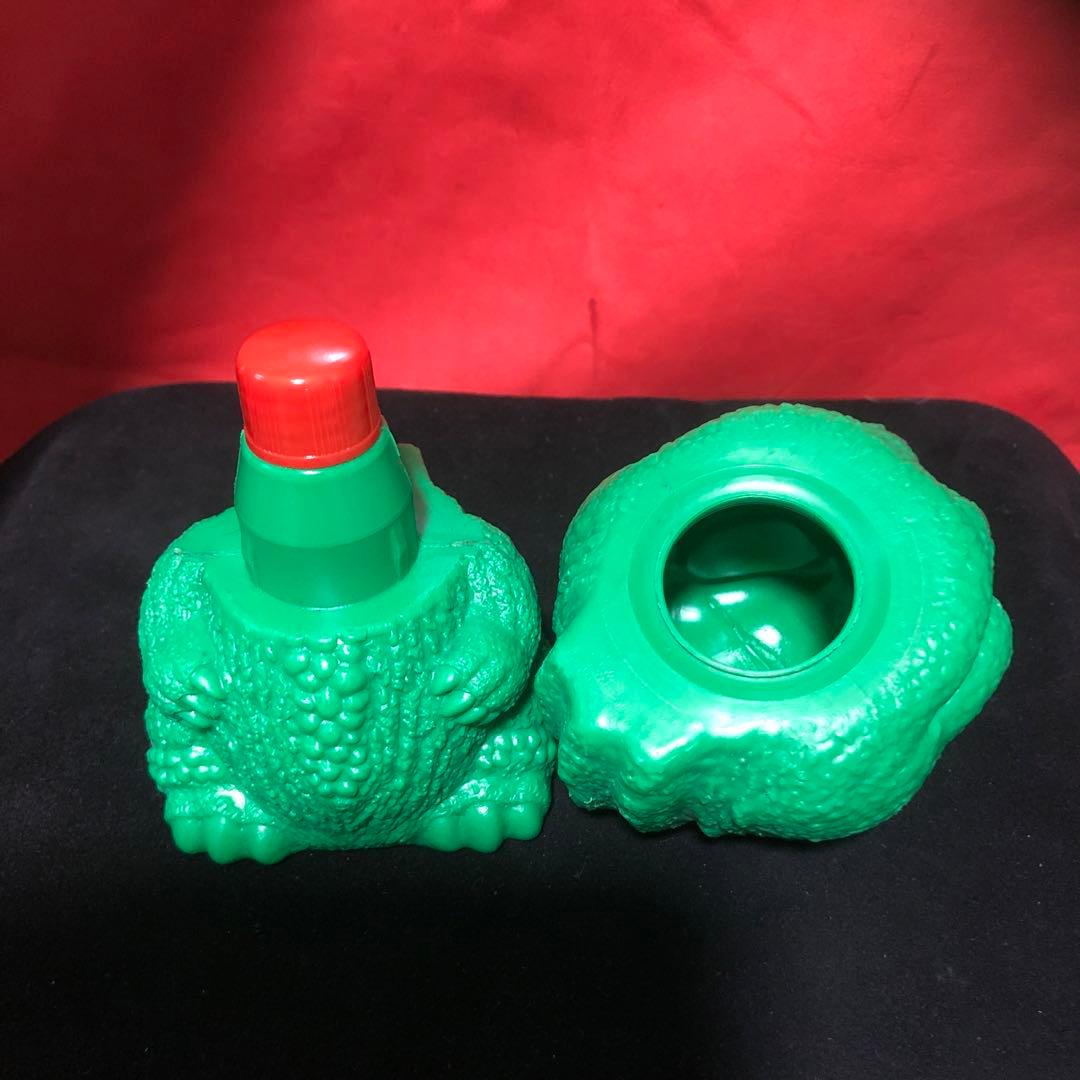 ゴジラ シャンプーボトル