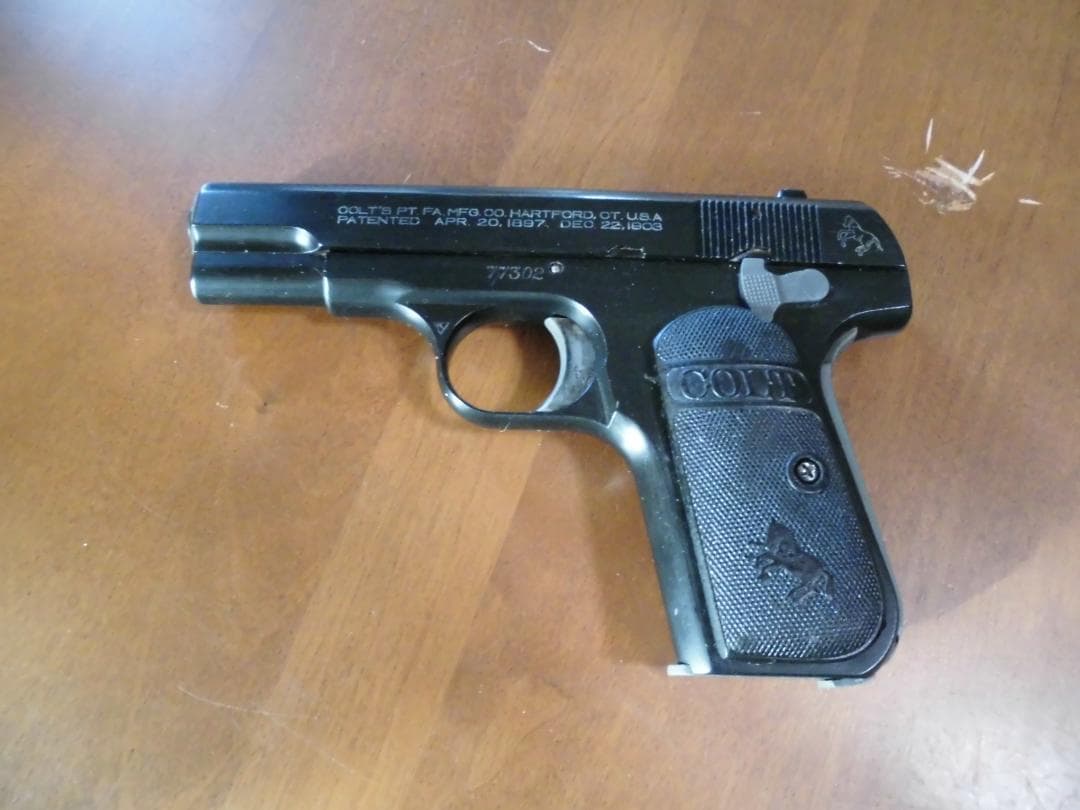 MGC　コルト３２オート　プラスチック製モデルガン