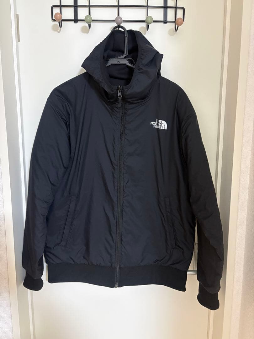 ノースフェイスリバーシブルテックエアーフーデNT62289