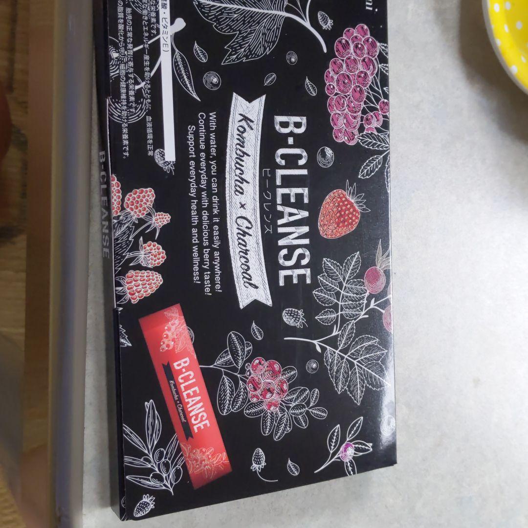 ビークレンズ コンブチャ×チャコールクレンズ