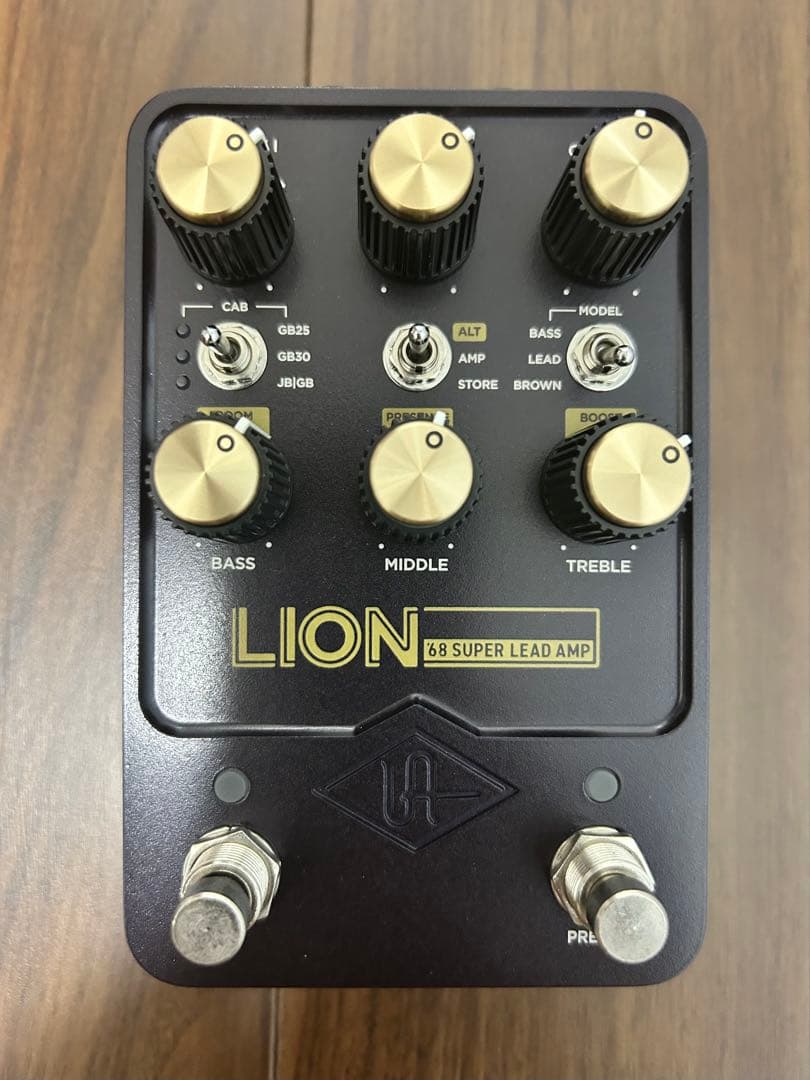 ギター UNIVERSAL AUDIO LION 58 SUPER LEAD AMP
