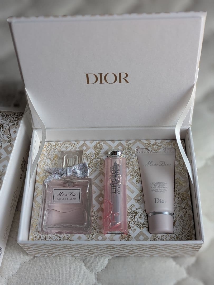 【新品】【9／1まで】DIOR クリスマスギフトセット2024