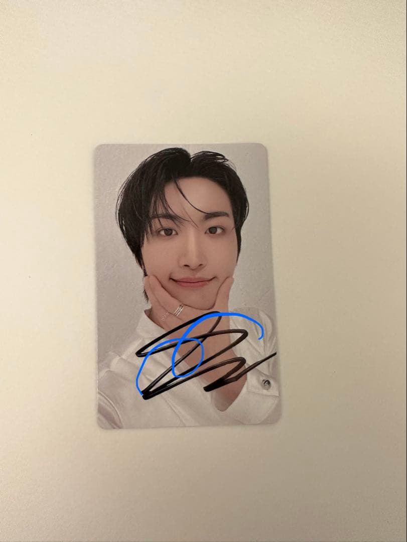 ATEEZソンファ アジアツアー限定グッズトレカ サイン入り - メルカリ