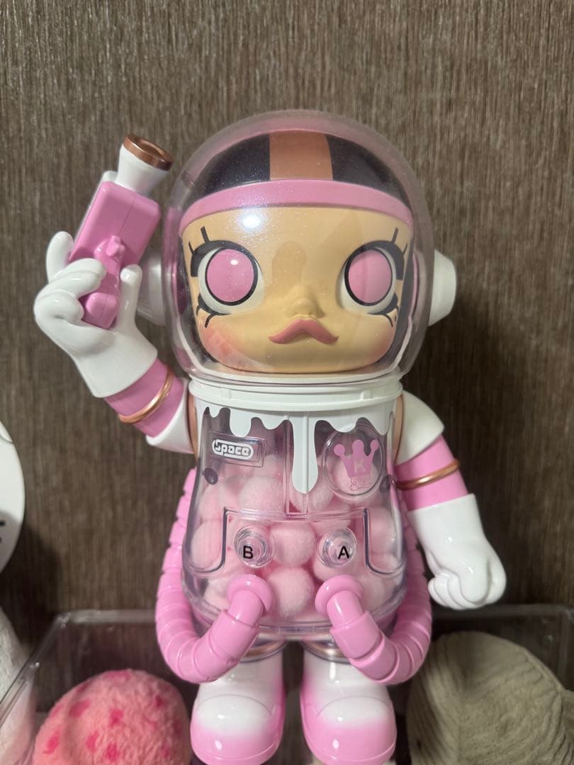 MEGA SPACEMOLLY 400%バレンタインデー限定