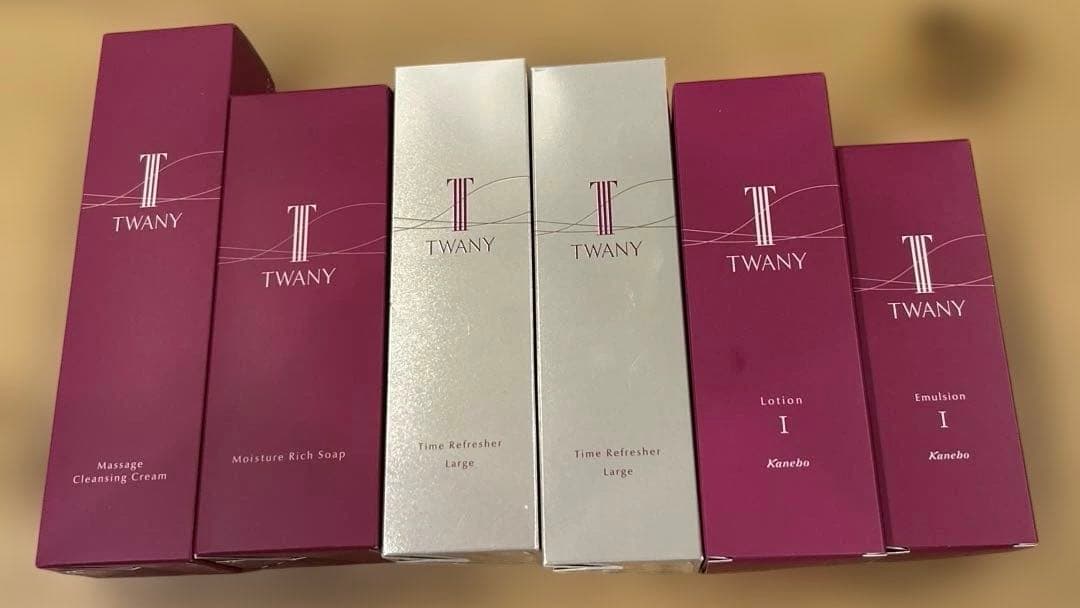 トワニー　基礎化粧品　化粧水　乳液　美容液　カネボウ