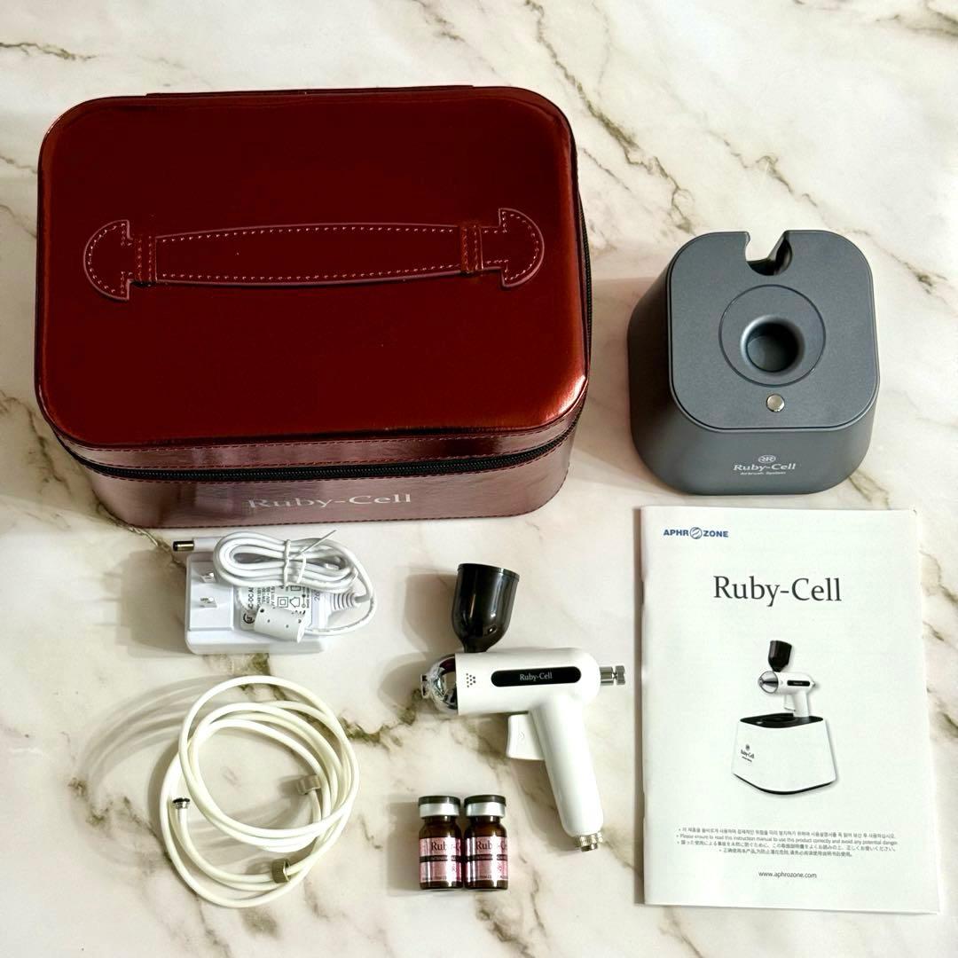 ルビーセル　エアブラシ　インテンシブ4Uアンプルセット　ケース付　美顔器　美品