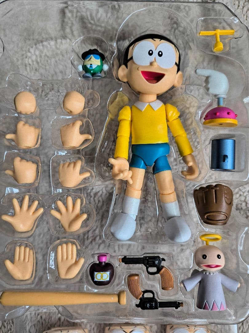 最終お値下げ！ ドラえもん フィギュア 付属品多数 - メルカリ