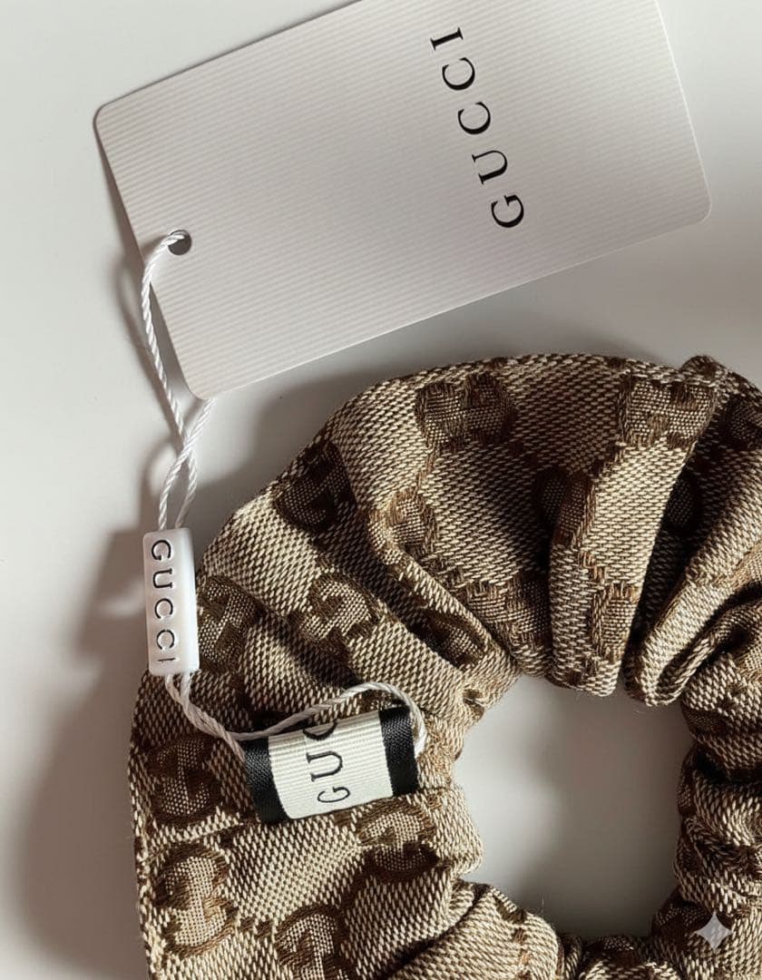 未使用】GUCCI グッチ シュシュ ヘアゴム 箱なし - メルカリ