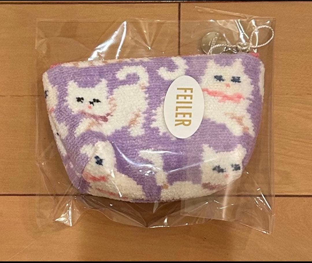 ⭐︎新品⭐︎LOVERARY BY FEILER モフモフネコチャン舟型ポーチ S