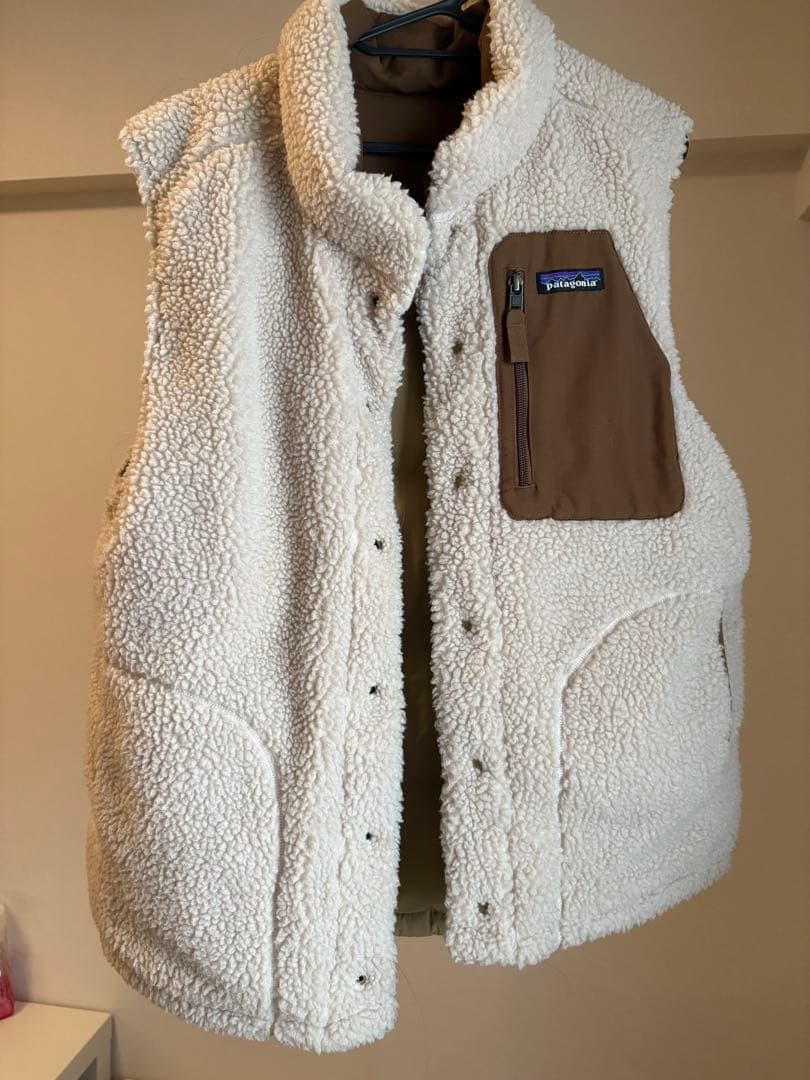 Patagonia フリースダウンベスト